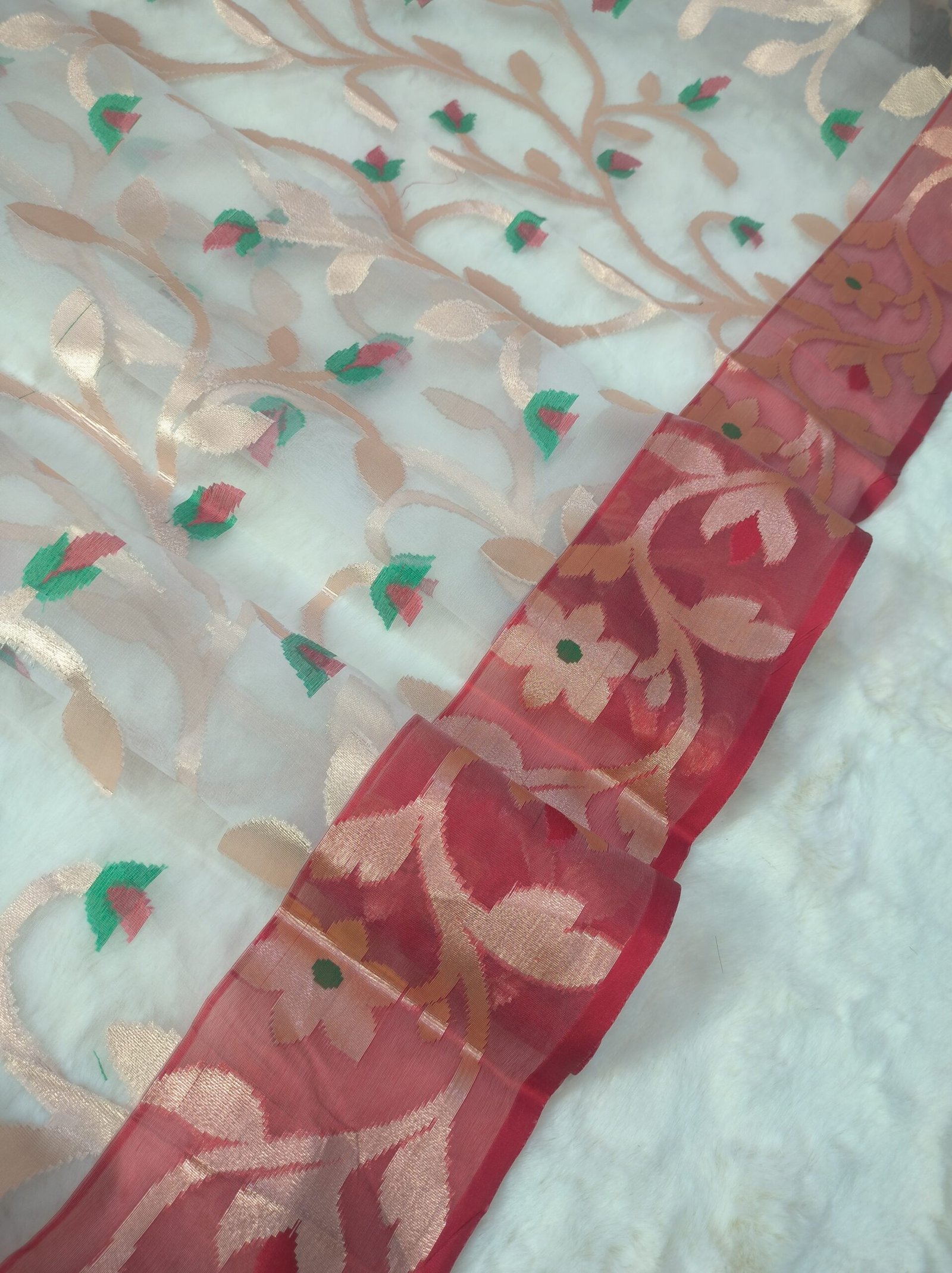 IMG_20260708_145502 HMZPremium Banarasi Kora Silk Saree with Meenakari & Contrast Red Border - Image 3