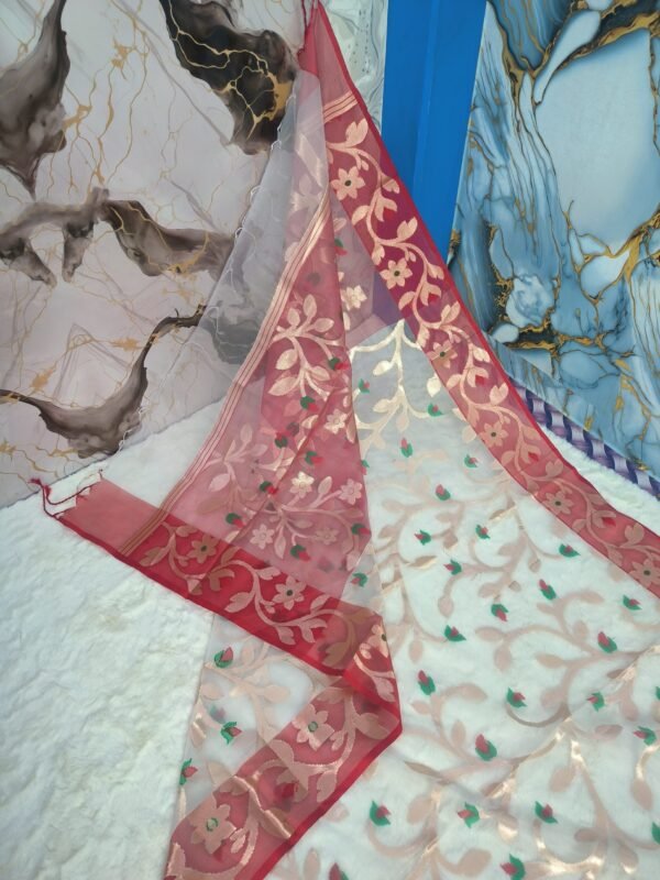 ＨＭＺPremium Banarasi Kora Silk Saree with Meenakari & Contrast Red Border