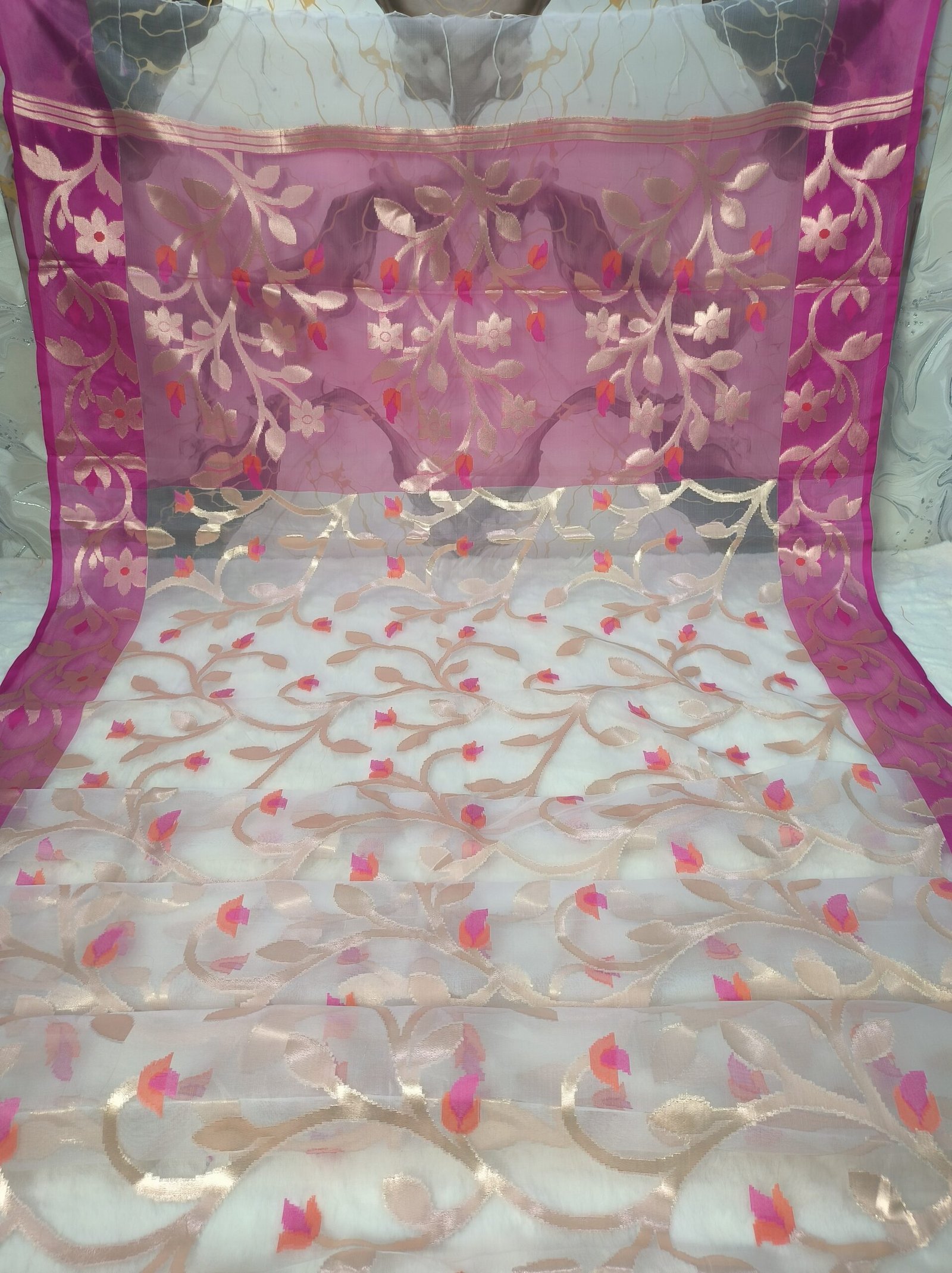 IMG_20260708_152050 HMZPremium Banarasi Kora Silk Saree with Meenakari & Contrast Rani Border - Image 2