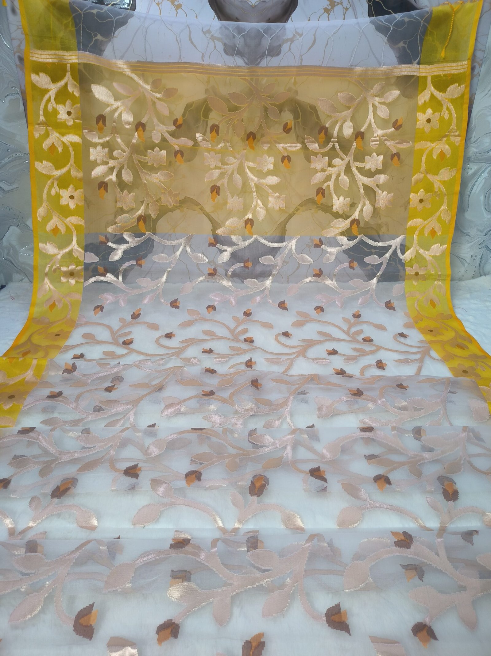 IMG_20260708_154835 HMZPremium Banarasi Kora Silk Saree with Meenakari & Contrast Border - Image 2